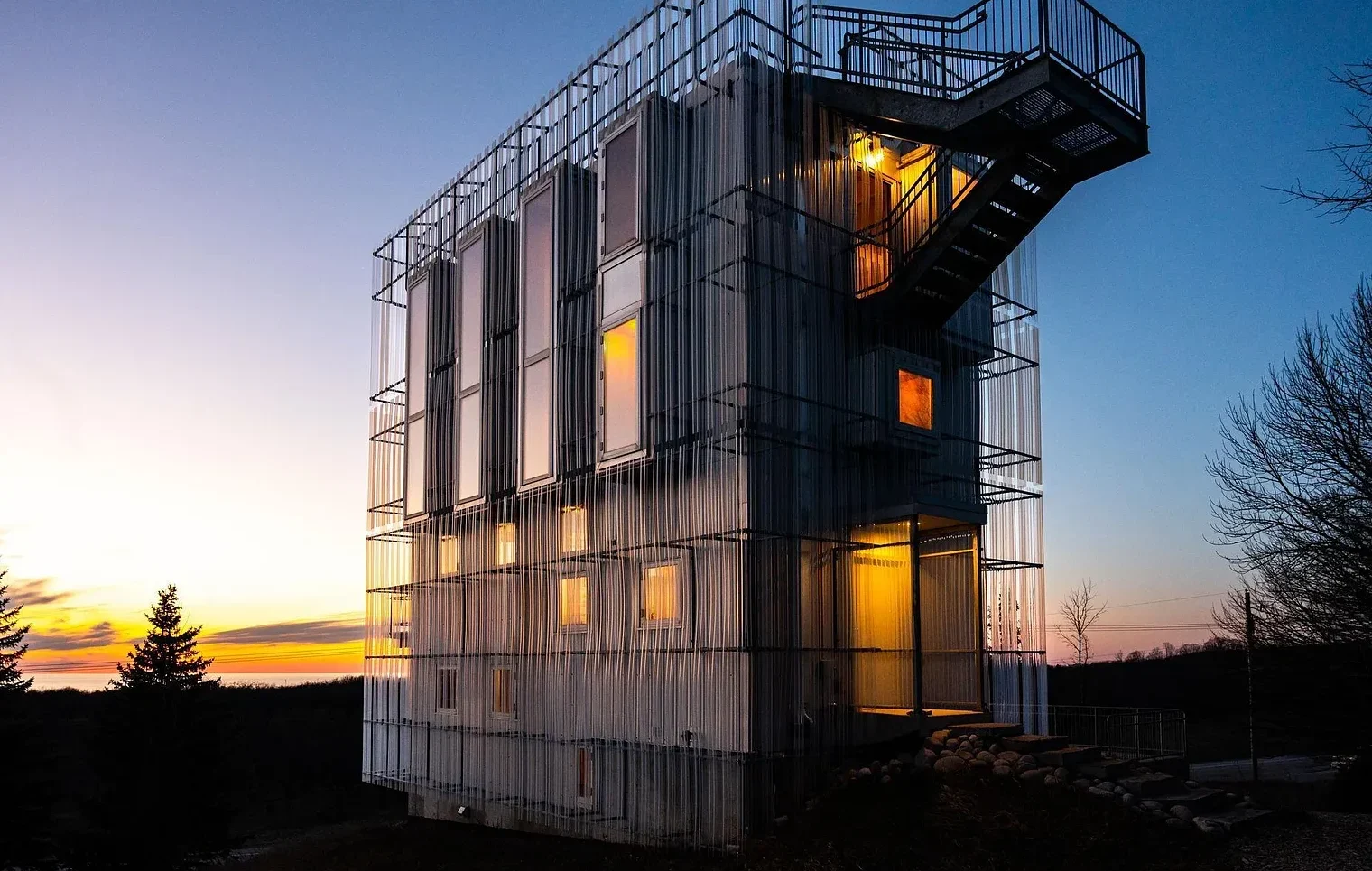 chameleon-house
